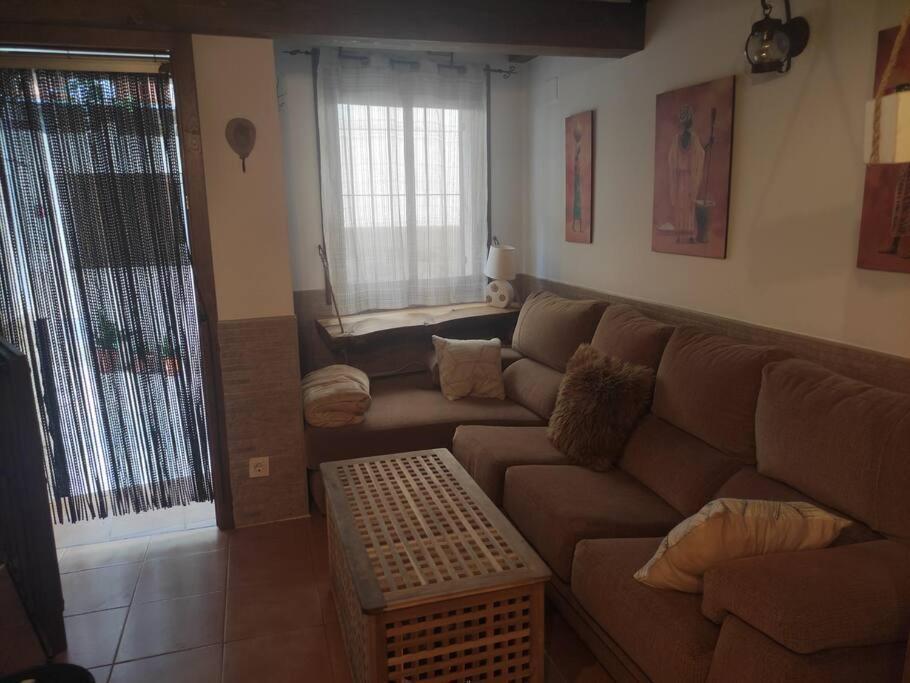 El Nido, Casa Rural Касас-дель-Кастаньяр Экстерьер фото